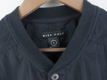 Load image into Gallery viewer, VINTAGE NIKE GOLF PULLOVER - XL
