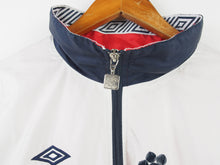 Load image into Gallery viewer, VINTAGE UMBRO DETAILED WINDBREAKER - L/XL
