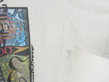 Load image into Gallery viewer, VINTAGE 1996 SPEEDO ABSTRACT GRAPHIC T SHIRT - L
