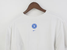Load image into Gallery viewer, VINTAGE NIKE SHOX GRAPHIC T SHIRT - S/M
