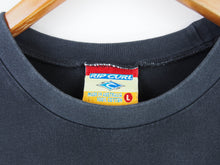 Load image into Gallery viewer, VINTAGE RIPCURL GRAPIC T SHIRT - XL
