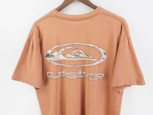 Load image into Gallery viewer, VINTAGE QUIKSILVER GRAPHIC T SHIRT - L
