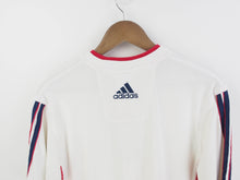Load image into Gallery viewer, VINTAGE ADIDAS EMBROIDERED DETAIL T SHIRT - M/L
