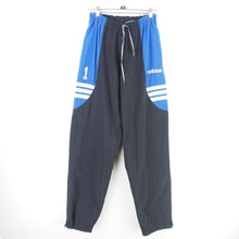 Load image into Gallery viewer, VINTAGE ADIDAS STRAIGHT TRACKPANTS - L
