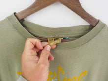 Load image into Gallery viewer, VINTAGE RIPCURL SURF GRAPHIC T SHIRT - L
