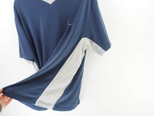 Load image into Gallery viewer, VINTAGE NIKE EMBROIDERED DETAILING T SHIRT - XL
