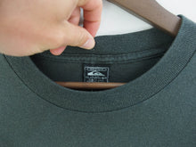 Load image into Gallery viewer, VINTAGE QUIKSILVER KELY SLATER T SHIRT - M/L
