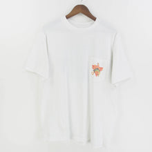 Load image into Gallery viewer, VINTAGE RARE CAMEL FISHING T SHIRT - L
