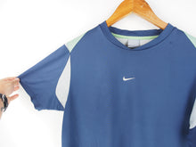 Load image into Gallery viewer, VINTAGE NIKE SHOX T ATHLETIC T SHIRT - L
