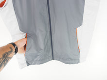 Load image into Gallery viewer, VINTAGE NIKE TECHNICAL VEST - XL
