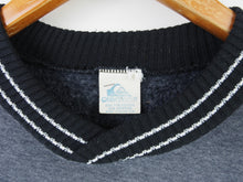 Load image into Gallery viewer, VINTAGE QUIKSILVER DETAILED CREWNECK - M
