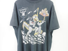 Load image into Gallery viewer, VINTAGE 1993 RAIDERS GRAPHIC T SHIRT - XL
