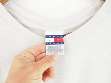 Load image into Gallery viewer, VINTAGE TOMMY ATHLETE T SHIRT - XL
