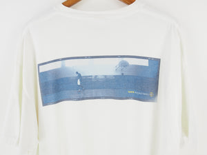 VINTAGE NIKE NECK SWOOSH GRAPHIC T SHIRT - XL