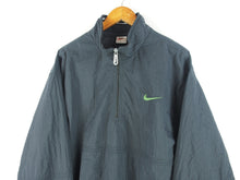 Load image into Gallery viewer, VINTAGE NIKE BACK SPELLOUT 1/4 WINDBREAKER - XL
